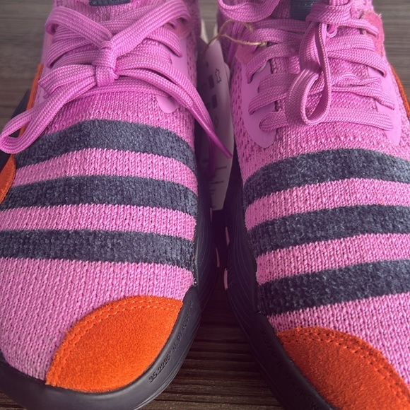 Adidas Trae Young 2.0 Stratosphere Boost Basketball Shoes Pink Size 7 - Picture 8 of 10